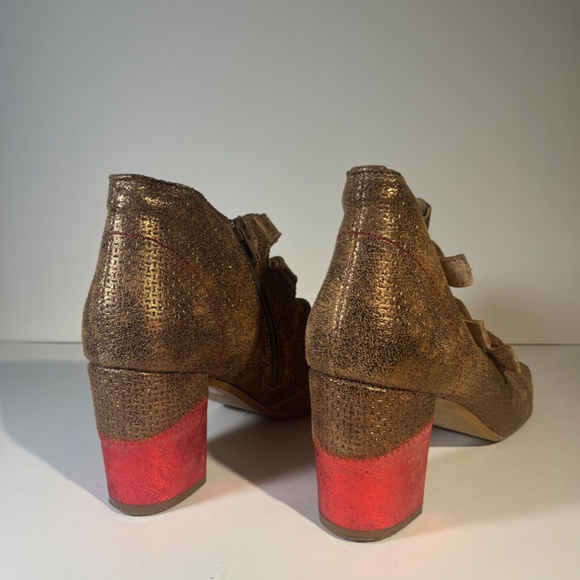 Unity in Diversity Buttercup Red Open Toe Booties EUR 40 - Picture 2 of 3